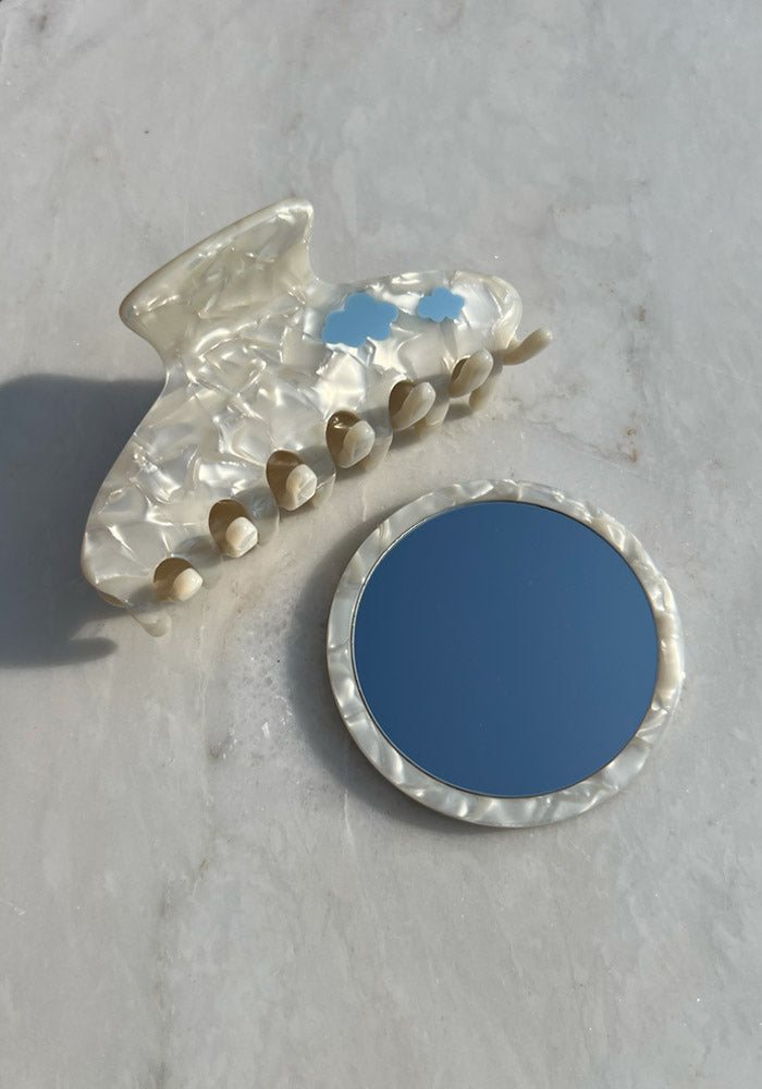 Cloud Nine Claw Clip and Mirror Set