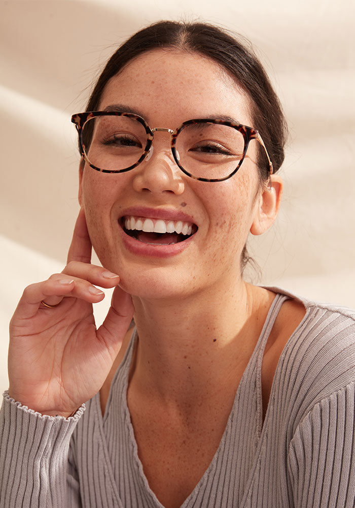 Deneb Amber Glasses for Low Nose Bridge I COVRY